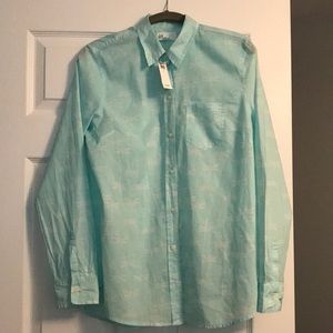 BNWT- Womens Gap Button-Up